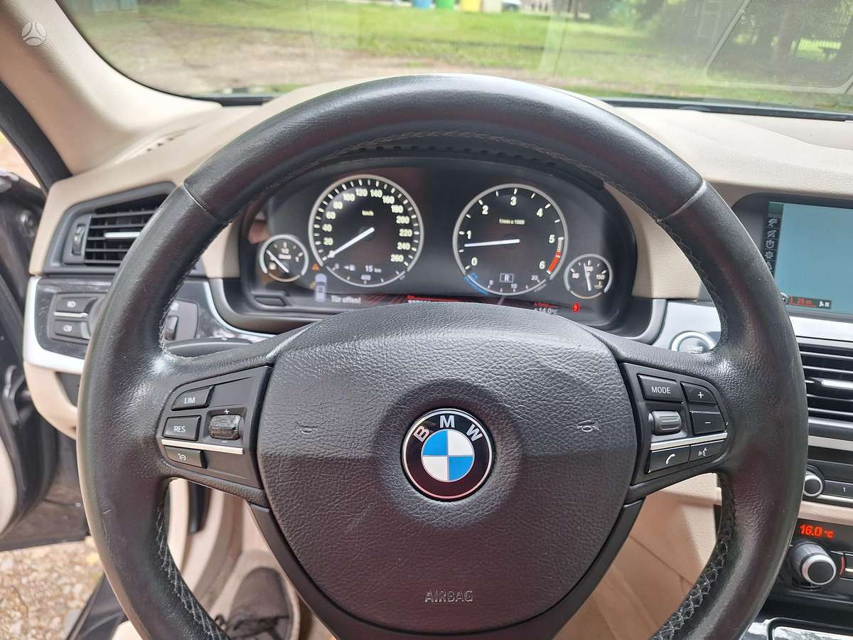 BMW 530, 3.0 l., wagon