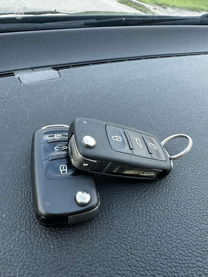 Skoda Superb, 2.0 l., universalas