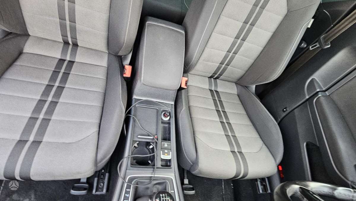 Volkswagen Golf, 1.4 l., hatchback