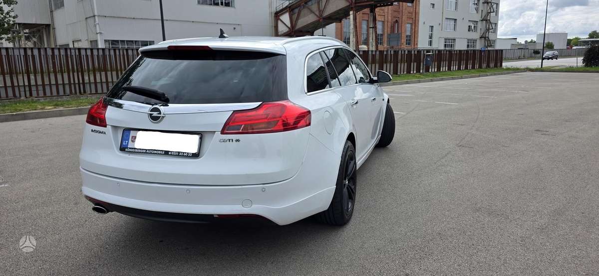 Opel Insignia, 2.0 l., Универсал