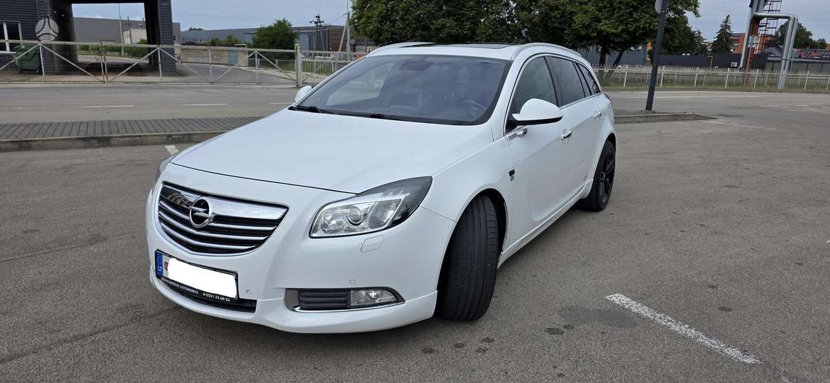 Opel Insignia, 2.0 l., Универсал