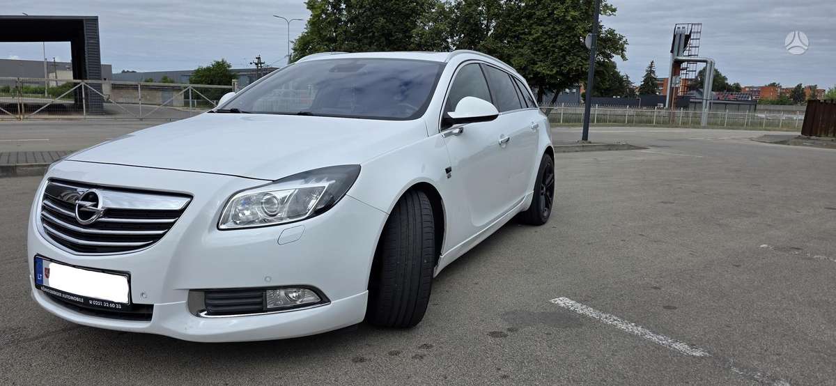 Opel Insignia, 2.0 l., Универсал