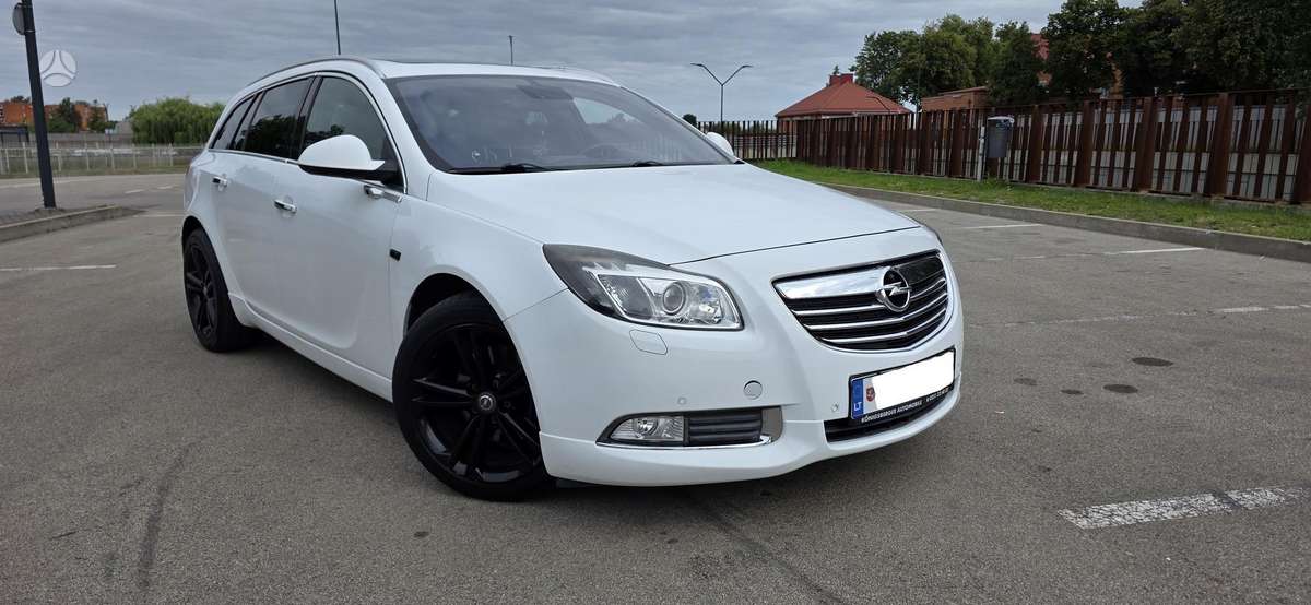 Opel Insignia, 2.0 l., Универсал