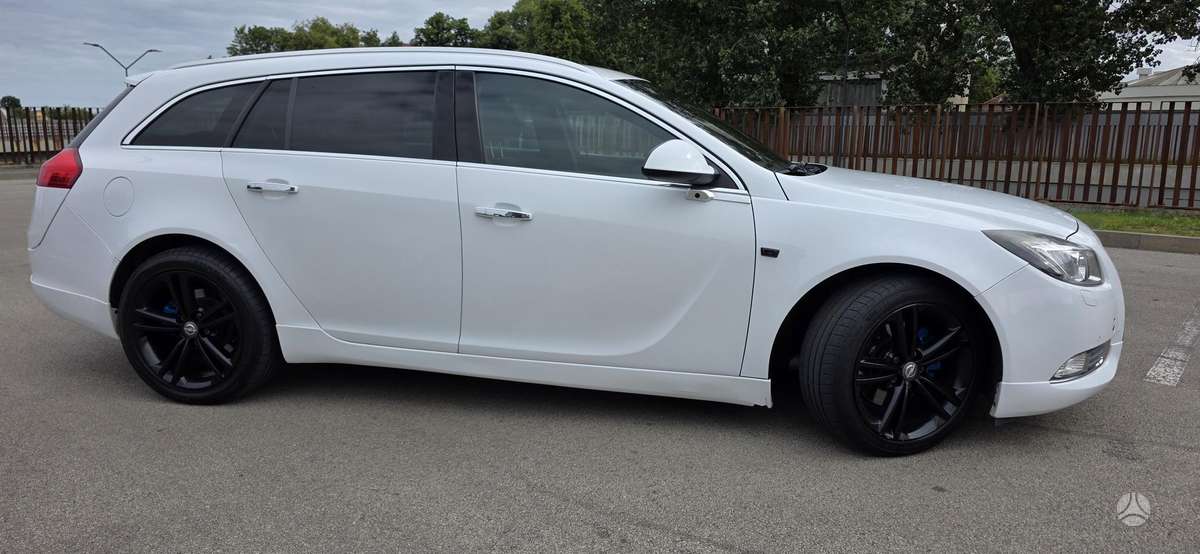 Opel Insignia, 2.0 l., wagon