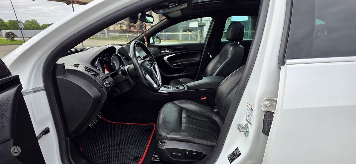 Opel Insignia, 2.0 l., Универсал