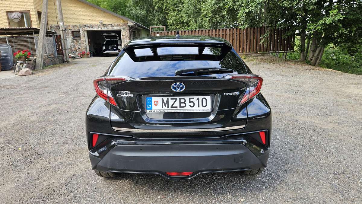 Toyota C-HR - 5