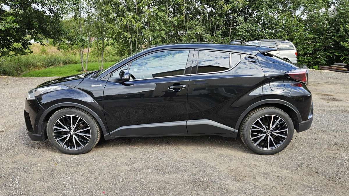 Toyota C-HR - 7