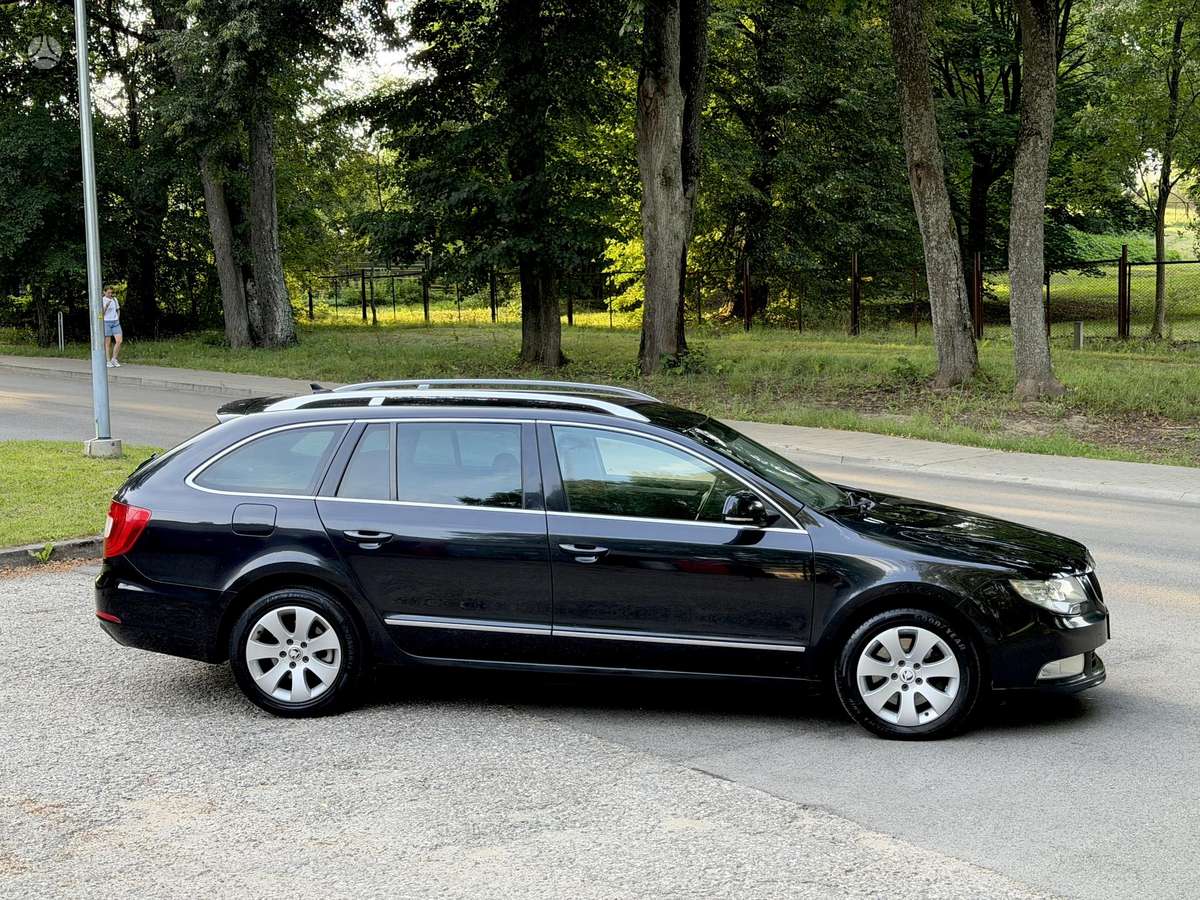 Skoda Superb, 2.0 l., wagon