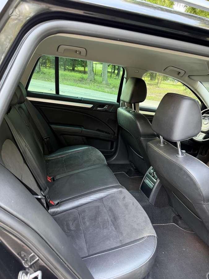 Skoda Superb, 2.0 l., universalas