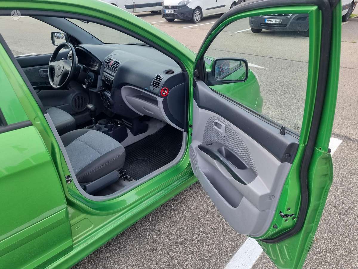 Kia Picanto, 1.1 l., hatchback