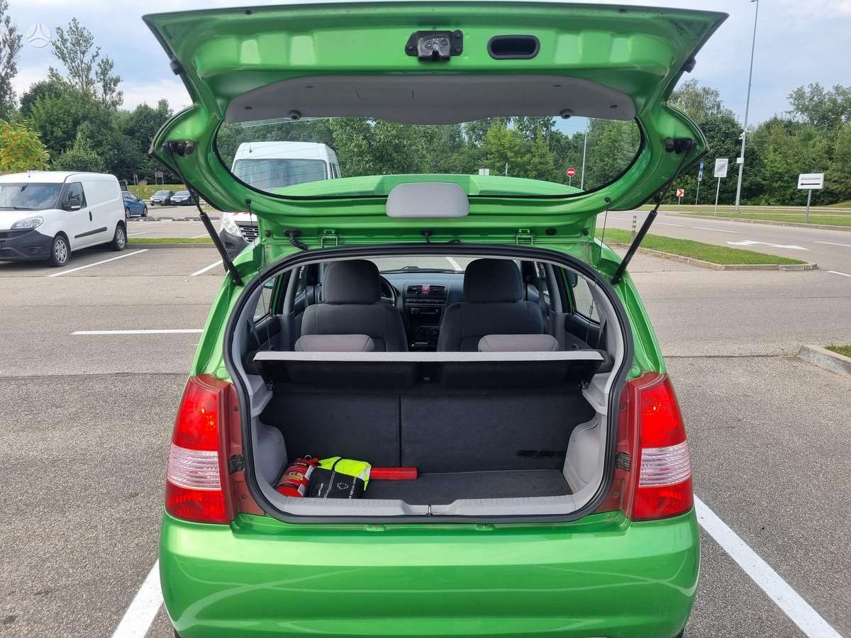Kia Picanto, 1.1 l., hatchback