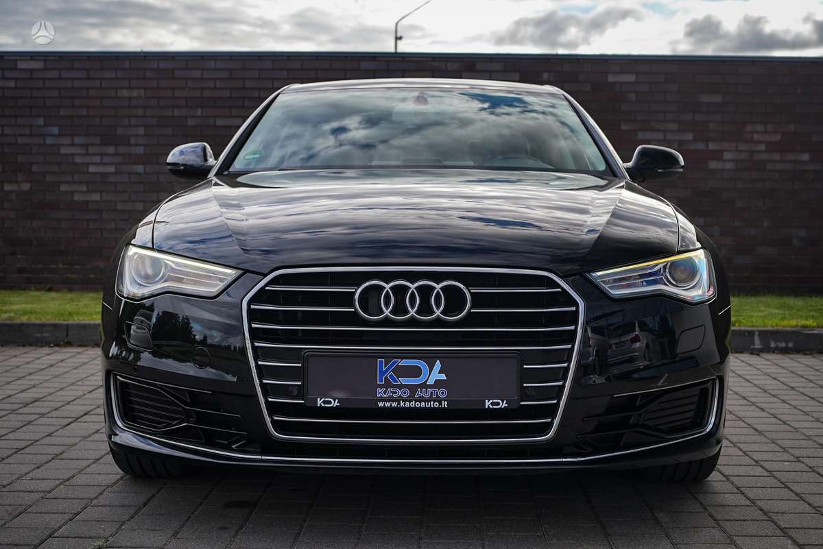 Audi A6, 2.0 l., Седан