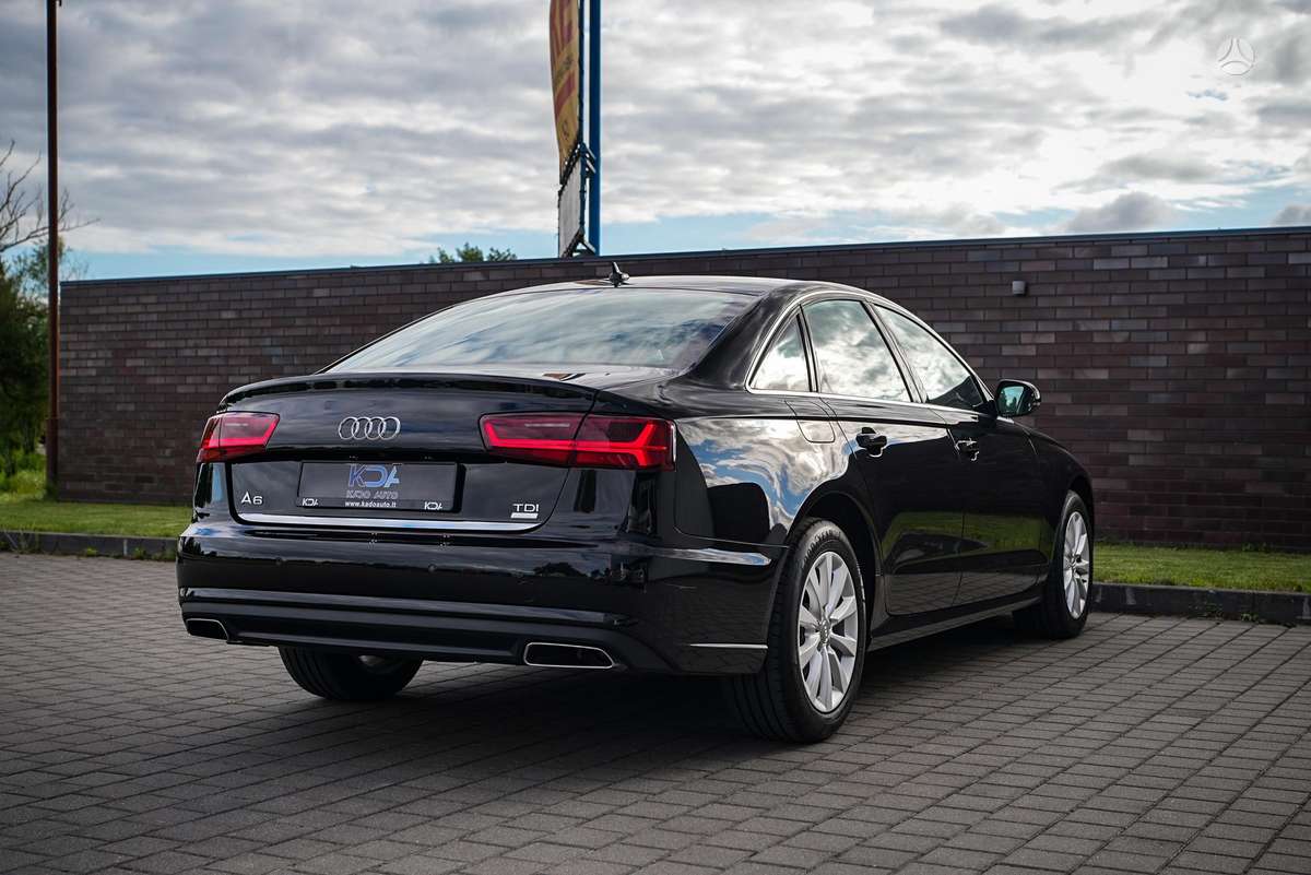 Audi A6, 2.0 l., Седан