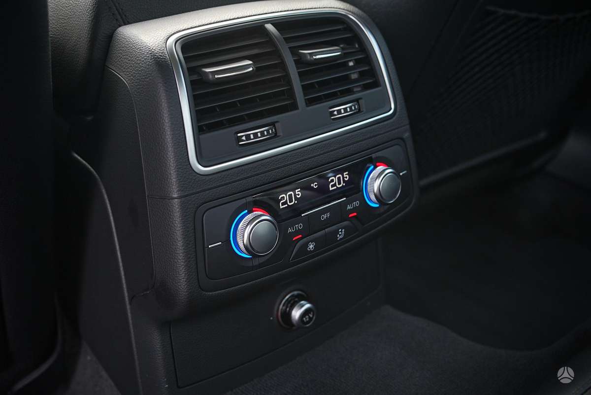 Audi A6, 2.0 l., Седан