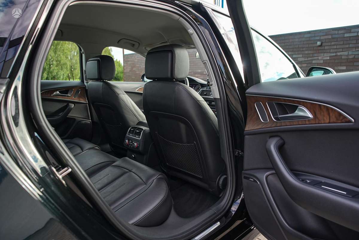 Audi A6, 2.0 l., Седан