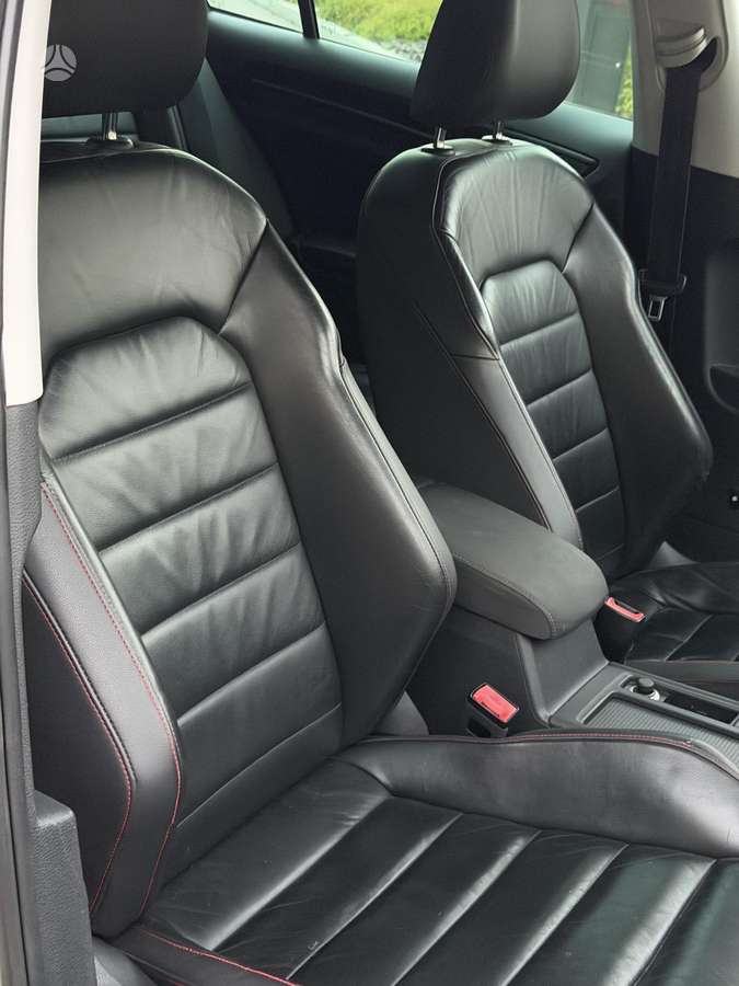 Volkswagen Golf, hatchback