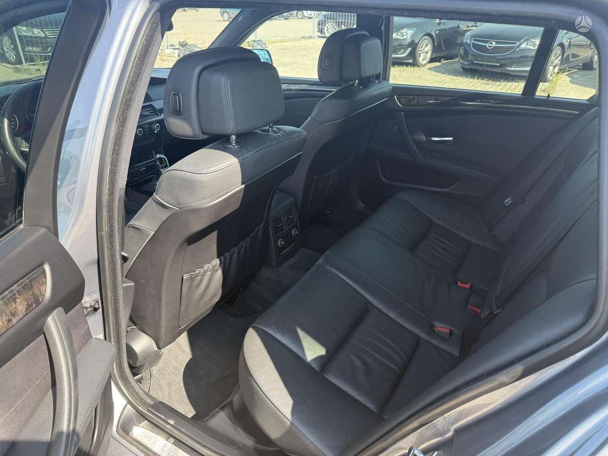 BMW 520, 2.0 l., Универсал