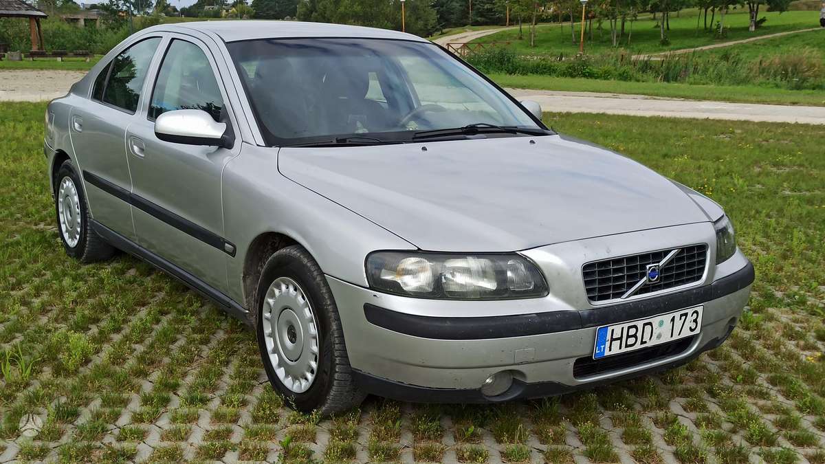 Volvo S60, 2.4 l., Седан