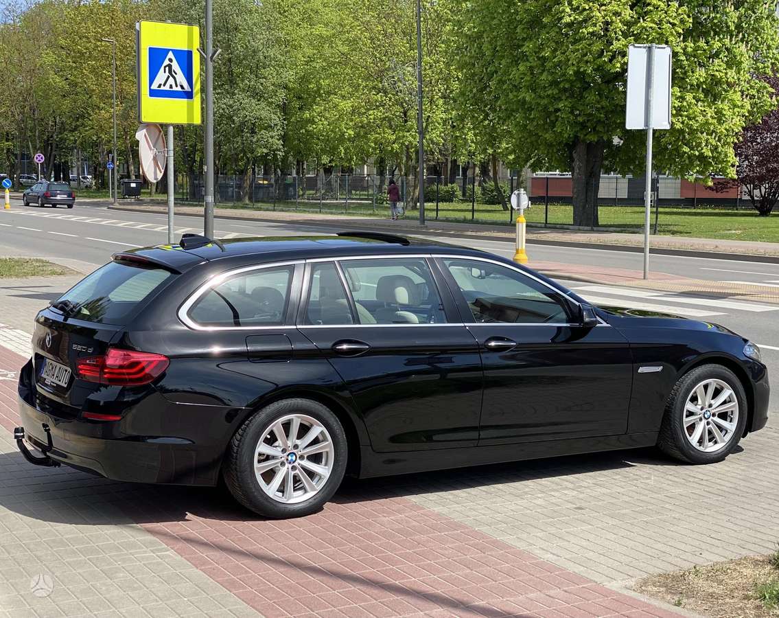 BMW 520, 2.0 l., wagon
