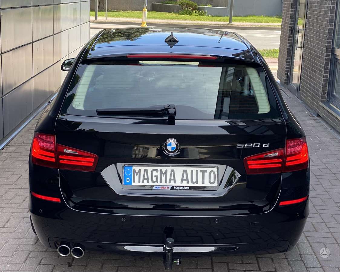 BMW 520, 2.0 l., wagon