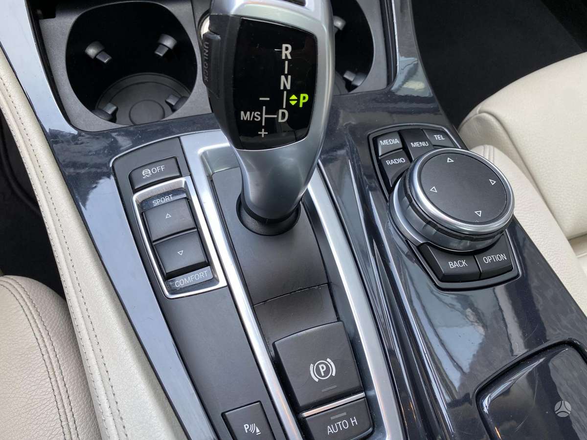 BMW 520, 2.0 l., wagon