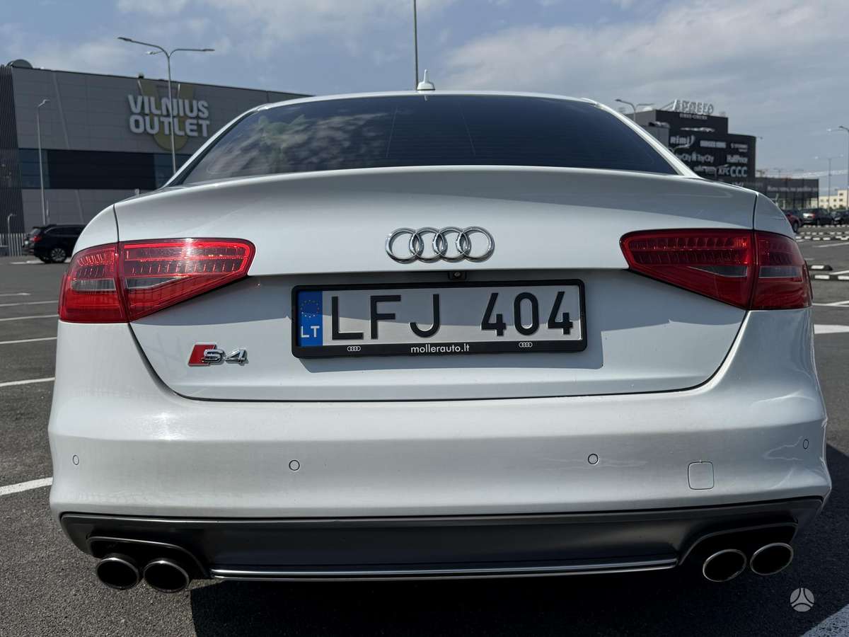 Audi S4, 3.0 l., Седан