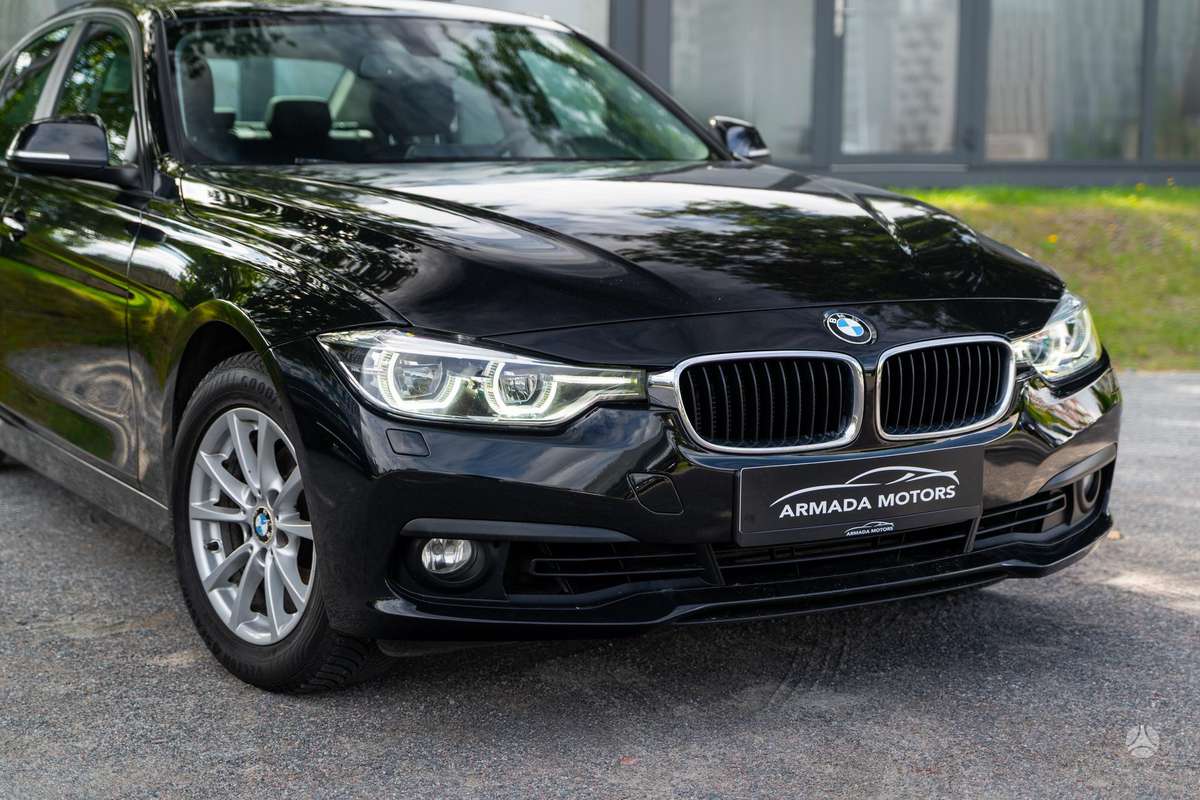 BMW 318, 1.5 l., Седан