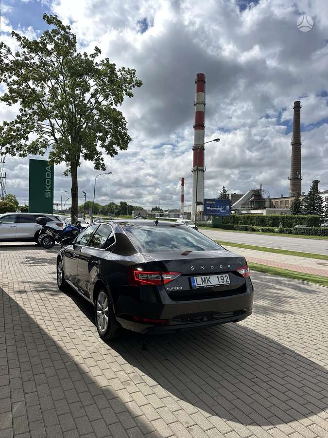 Škoda Superb - 5