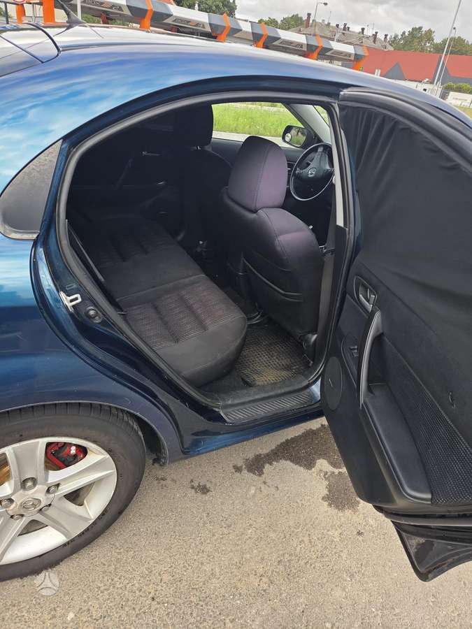 Mazda 6, 2.0 l., hatchback