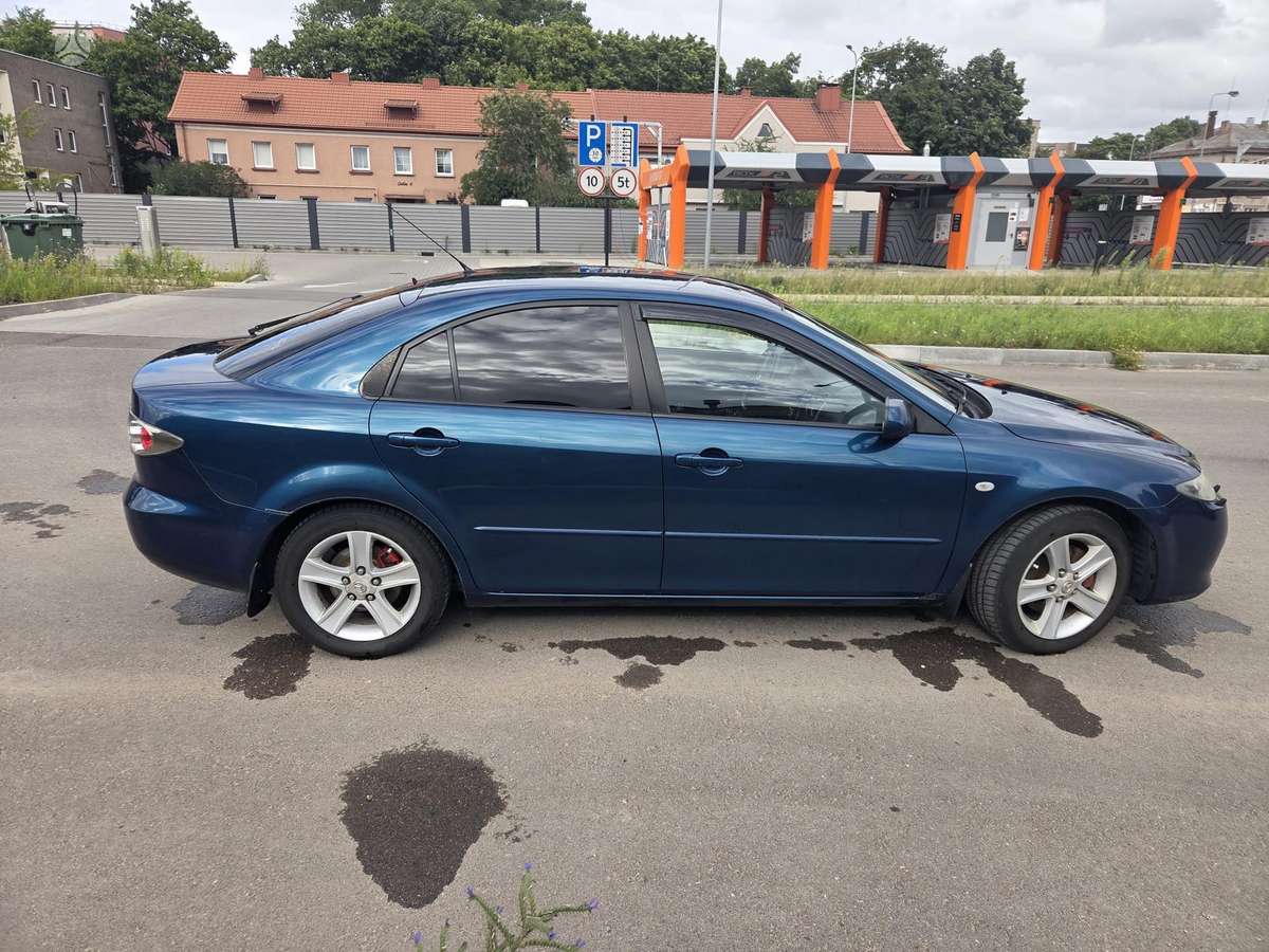 Mazda 6, 2.0 l., hatchback