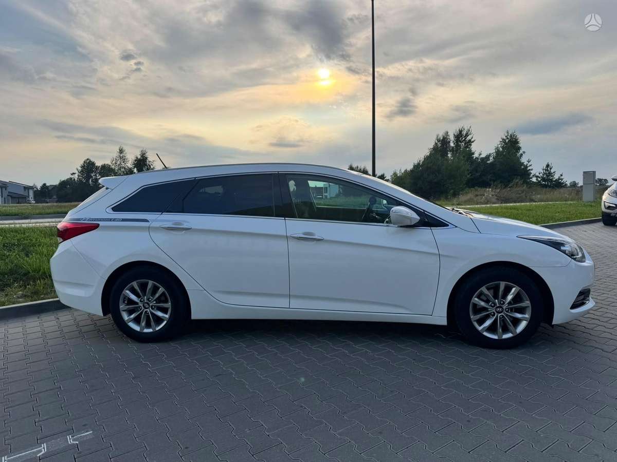 Hyundai i40, 1.7 l., Универсал