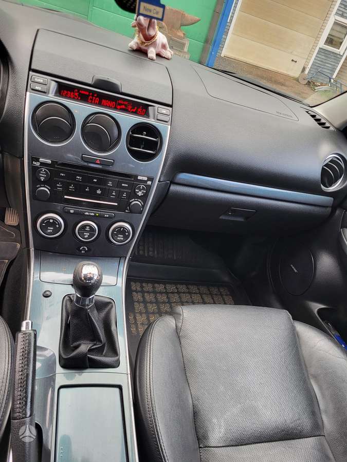 Mazda 6, 2.0 l., universalas