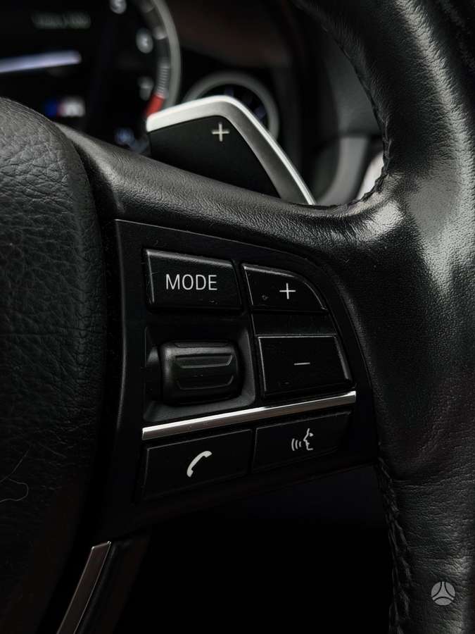 BMW 528, 2.0 l., Седан