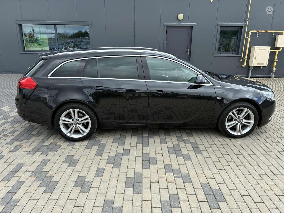 Opel Insignia, 2.0 l., Универсал