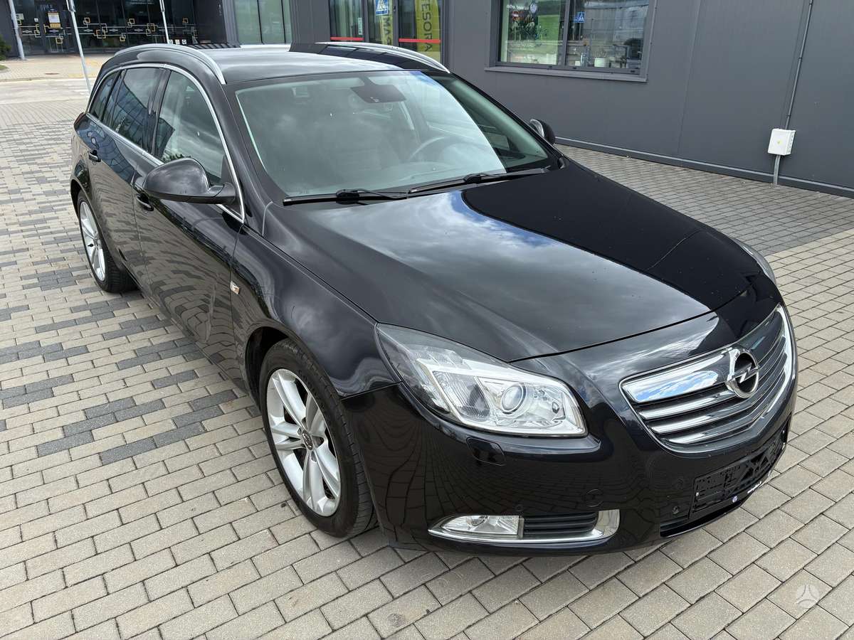 Opel Insignia, 2.0 l., wagon