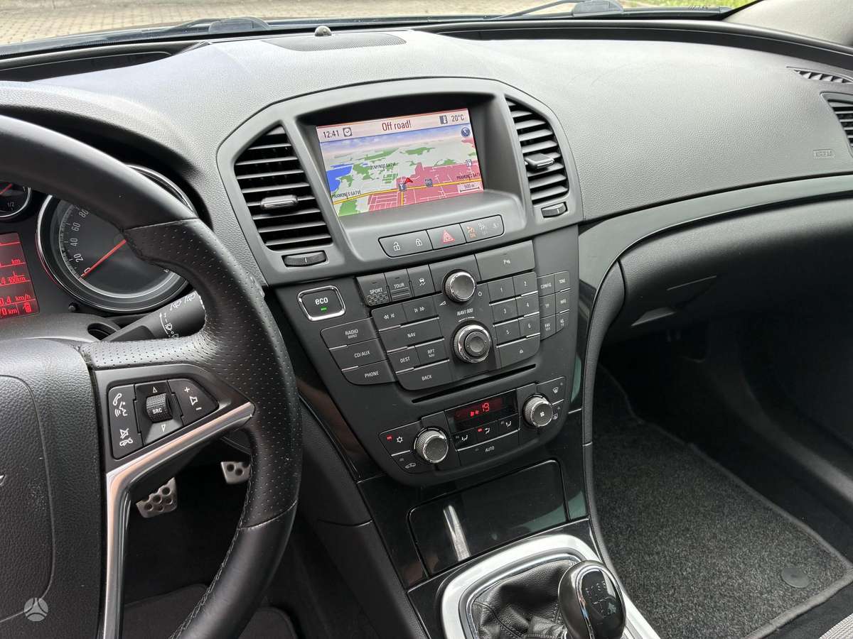 Opel Insignia, 2.0 l., Универсал
