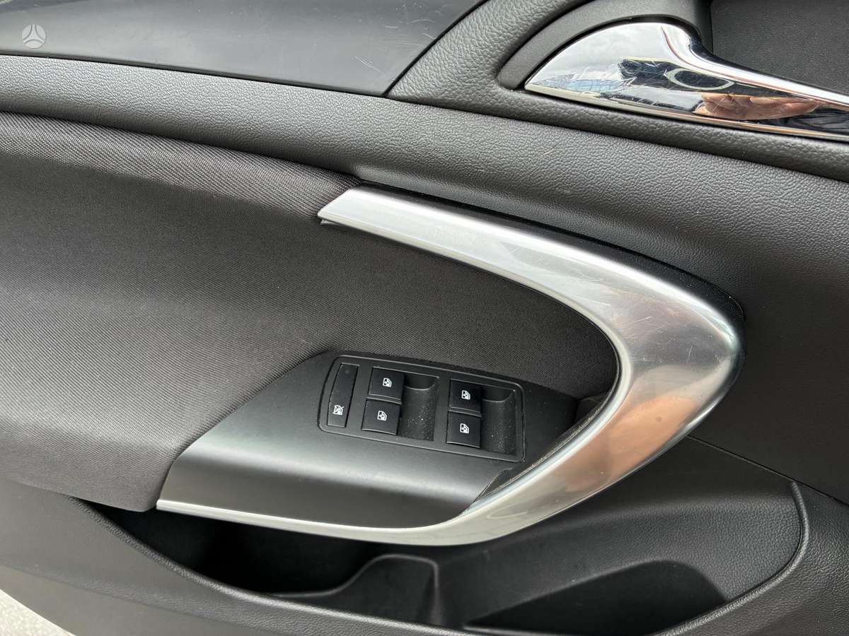 Opel Insignia, 2.0 l., Универсал