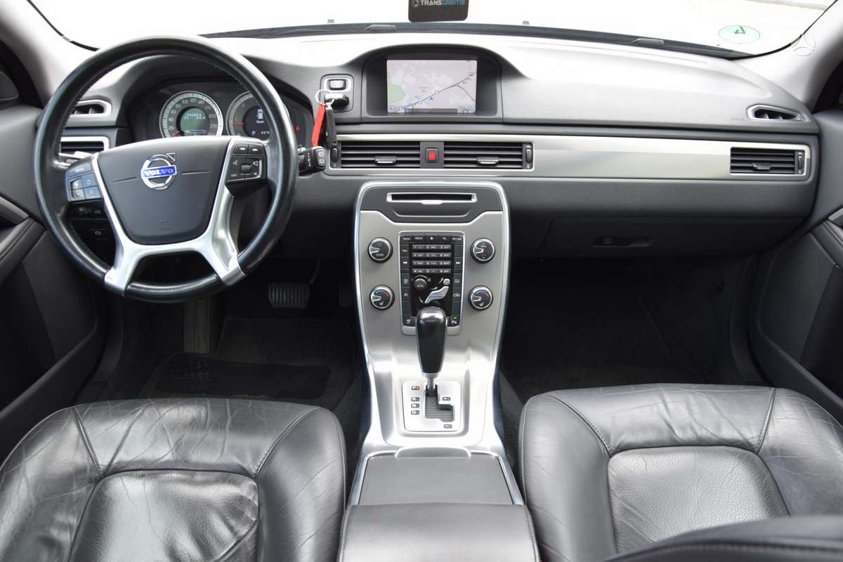 Volvo V70, 2.0 l., Универсал