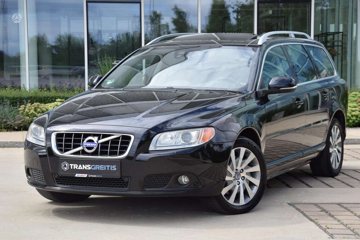 Volvo V70, 2.0 l., Универсал