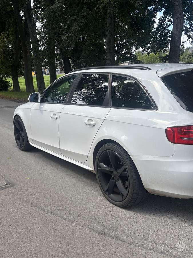 Audi A4, 2.0 l., Универсал