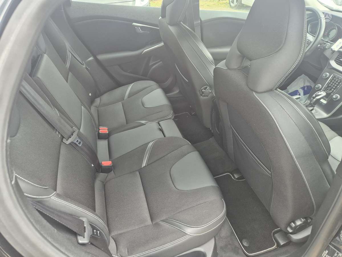 Volvo V40 - 7
