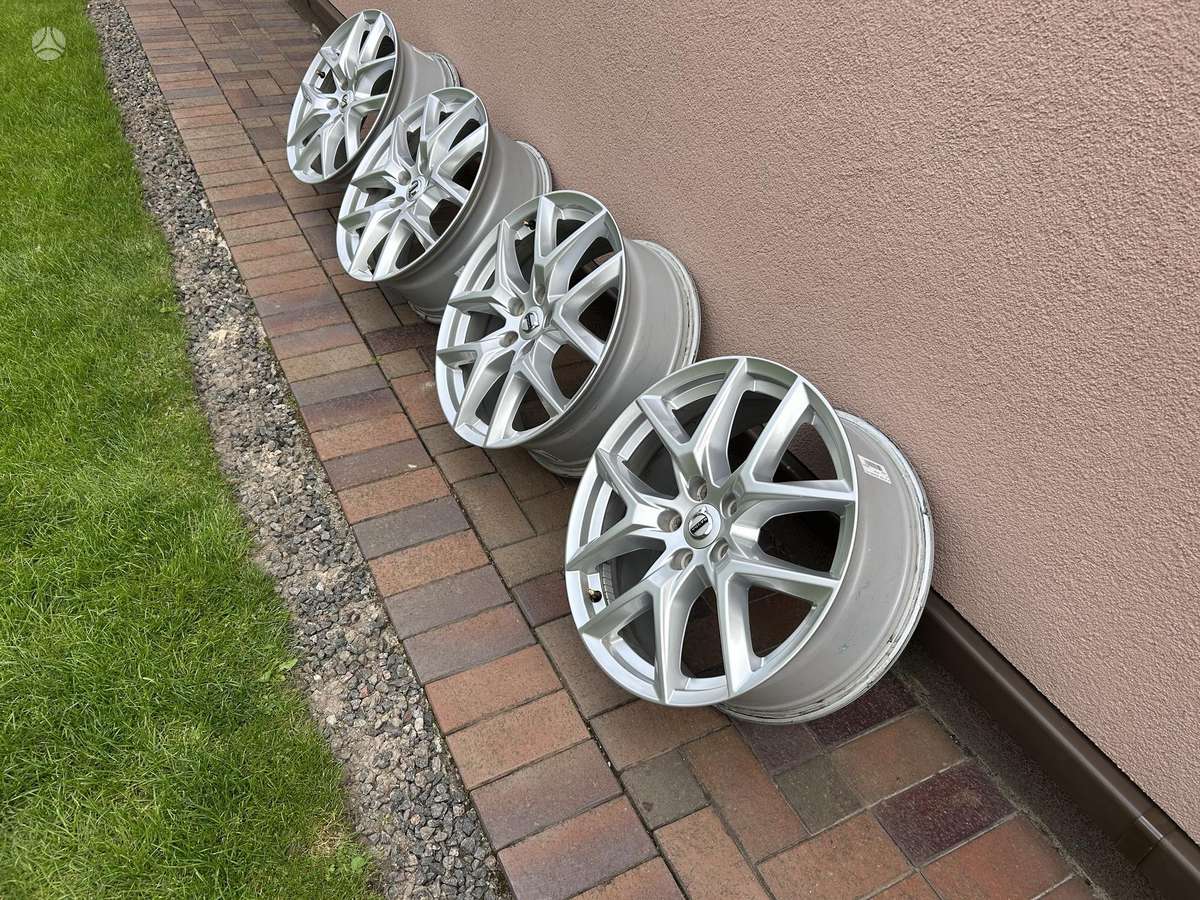 Volvo XC60, light alloy, R18