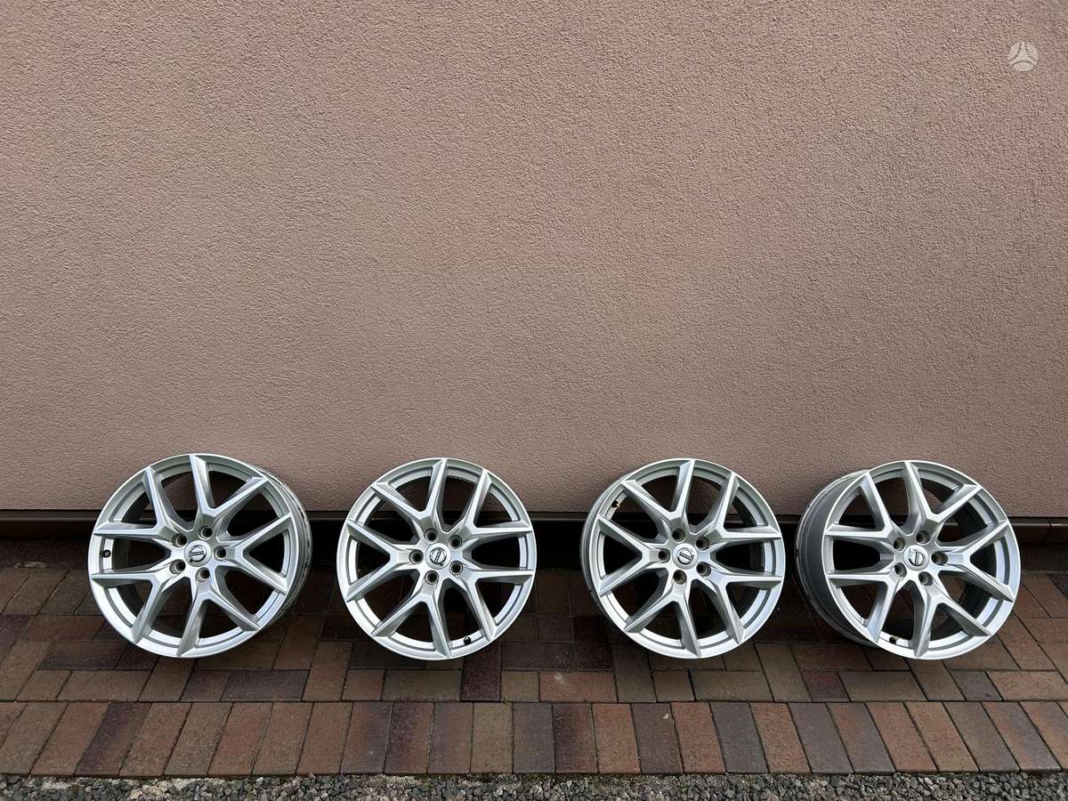 Volvo XC60, light alloy, R18
