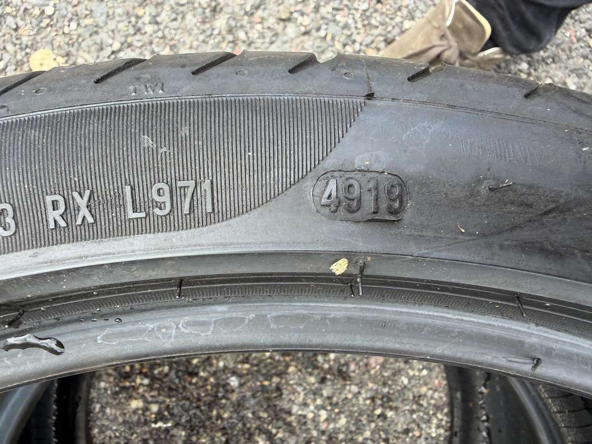 Pirelli, vasaras 305/30 R20