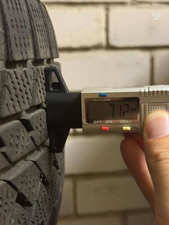 Audi E-tron, light alloy, R19