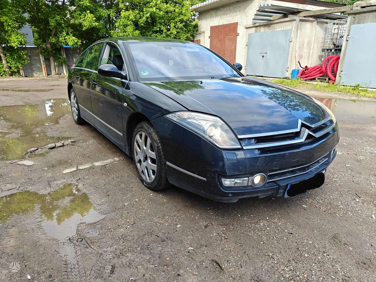 Citroen C6