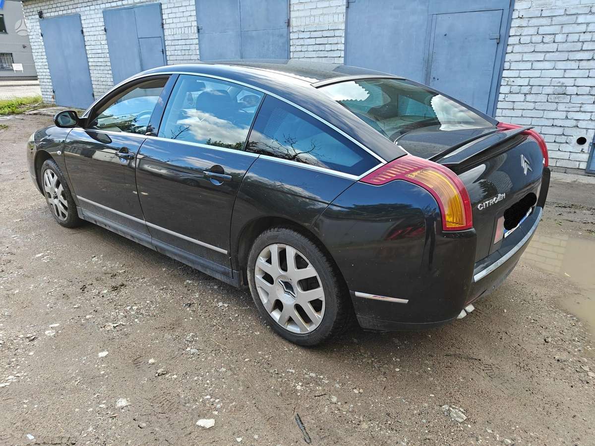Citroen C6