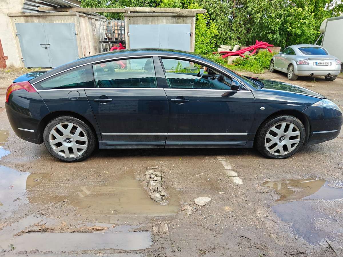 Citroen C6