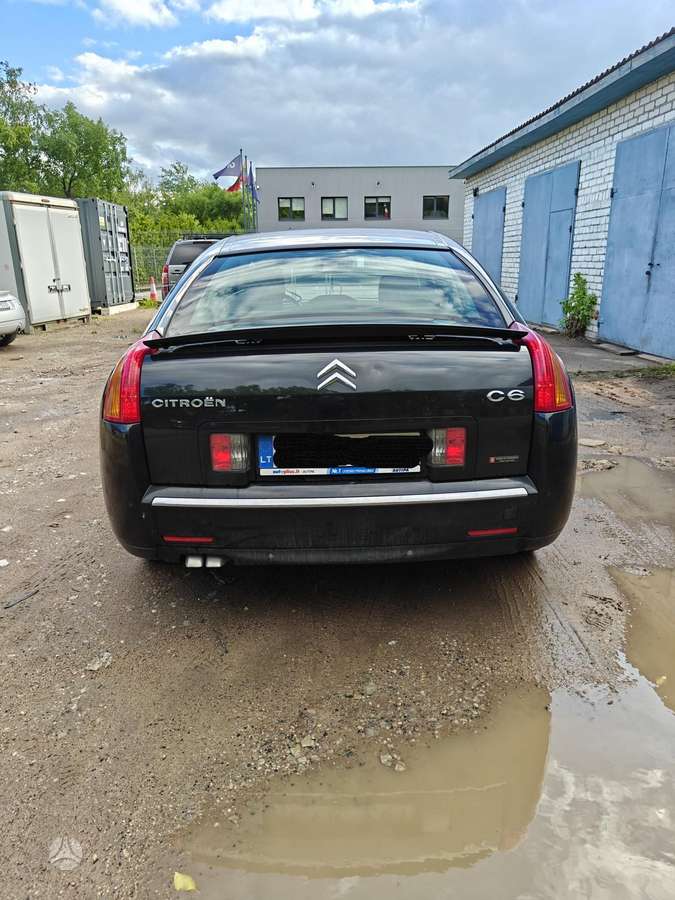 Citroen C6