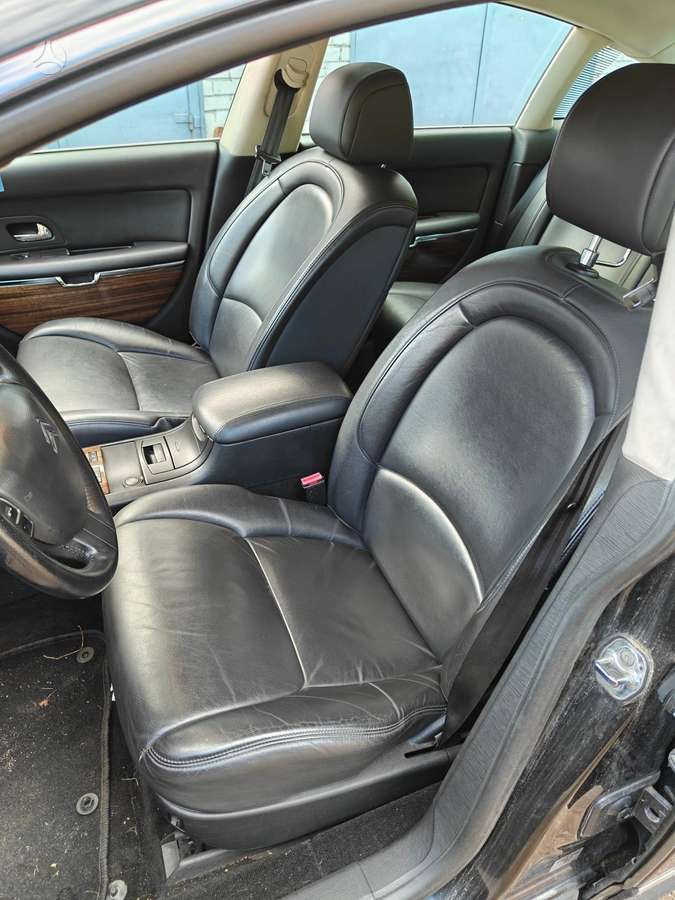 Citroen C6